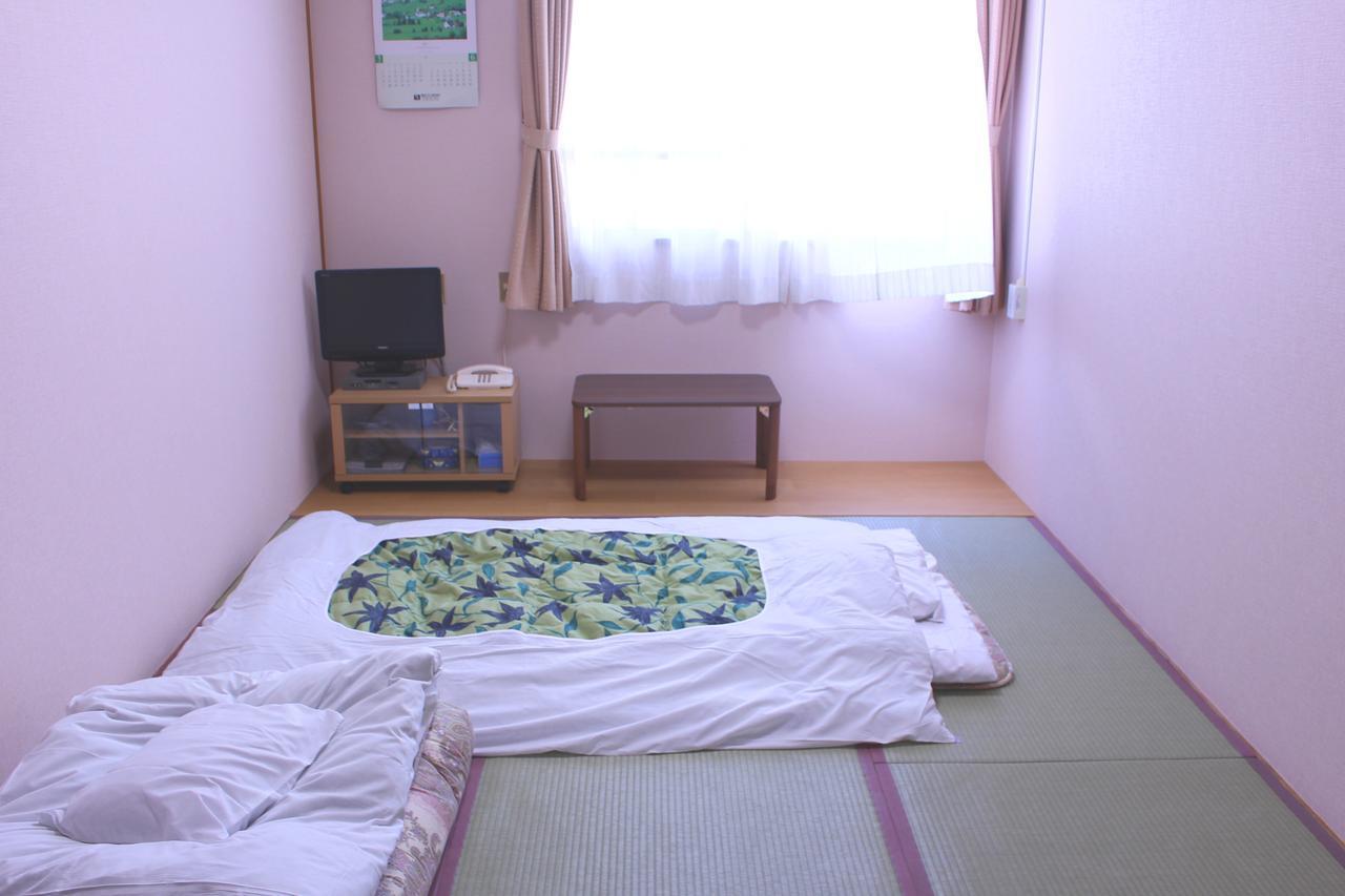 Fuji-Shi Business Hotel Furuiya Ryokan Fuji  Dış mekan fotoğraf