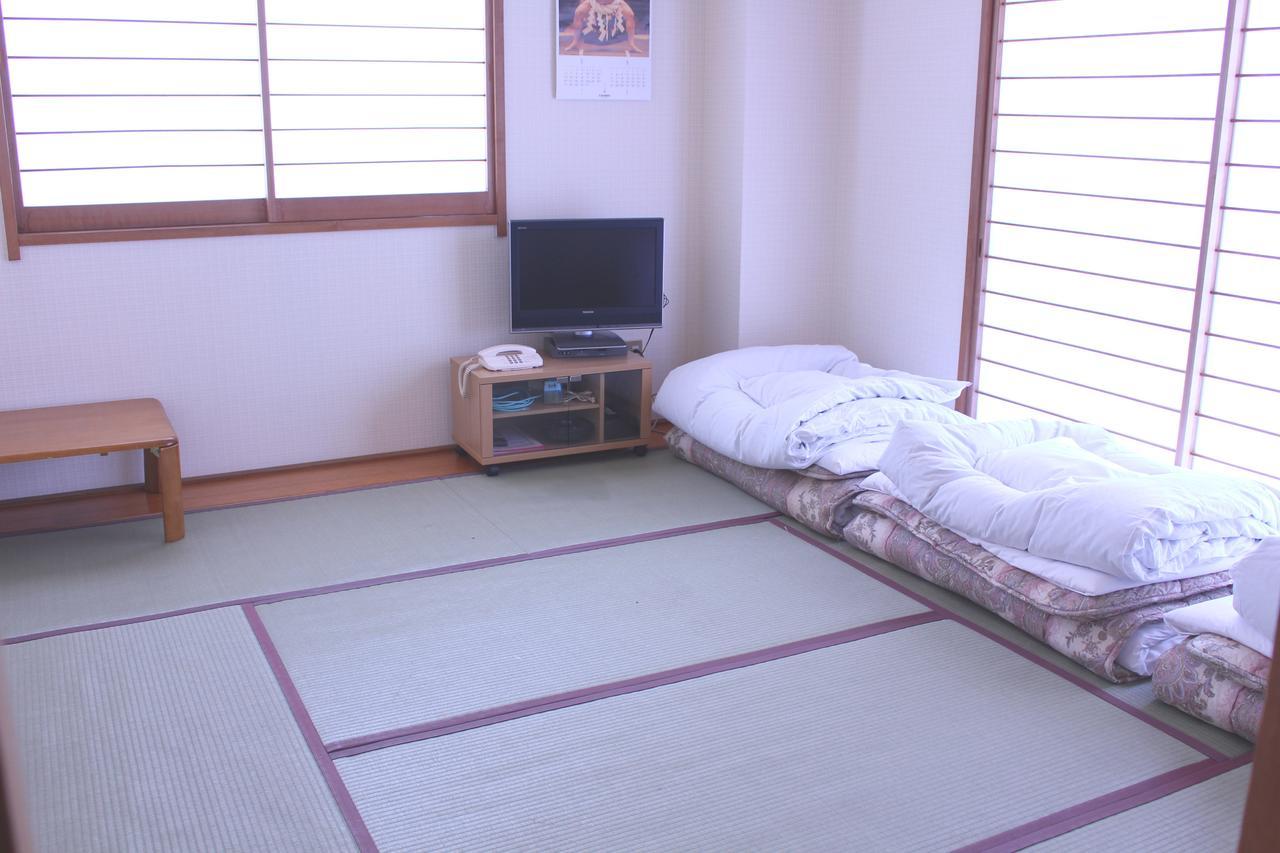 Fuji-Shi Business Hotel Furuiya Ryokan Fuji  Dış mekan fotoğraf
