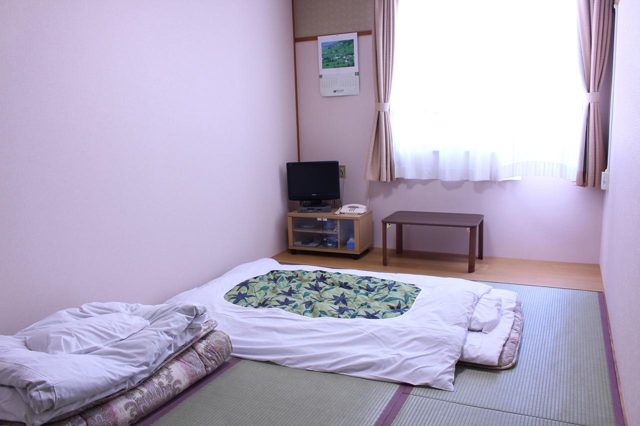 Fuji-Shi Business Hotel Furuiya Ryokan Fuji  Dış mekan fotoğraf
